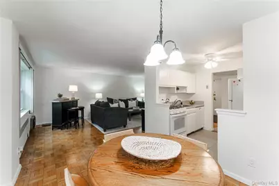 490 Atlantic Avenue #Apt 111, East Rockaway, NY 11518 - Photo 7