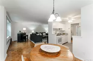 490 Atlantic Ave, East Rockaway, NY 11518 - Photo 7