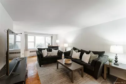 490 Atlantic Avenue #Apt 111, East Rockaway, NY 11518 - Photo 3