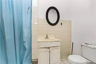 661 Jefferson Pl, Bronx, NY 10456 - Photo 5