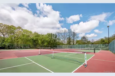 654 Birchwood Park Drive, Middle Island, NY 11953 - Photo 29