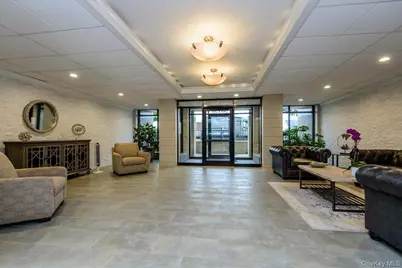 740 E Broadway #3L, Long Beach, NY 11561 - Photo 3