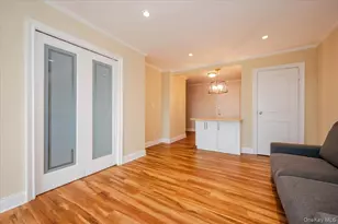 740 E Broadway, Long Beach, NY 11561 - Photo 11