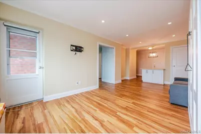 740 E Broadway #3L, Long Beach, NY 11561 - Photo 9