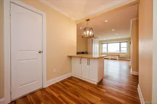 740 E Broadway, Long Beach, NY 11561 - Photo 5