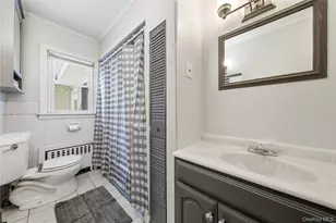 1217 Ellis St, Holbrook, NY 11741 - Photo 17