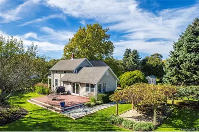 3275 Skunk Lane, Cutchogue, NY 11935 - Photo 5