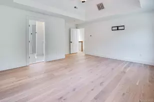 989 Freedom Rd, Pleasant Valley, NY 12569 - Photo 15