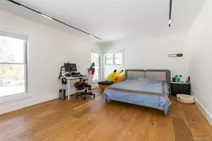 45 Carriage Ct, Muttontown, NY 11791 - Photo 37