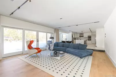 45 Carriage Court, Muttontown, NY 11791 - Photo 11