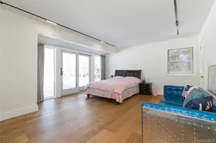 45 Carriage Ct, Muttontown, NY 11791 - Photo 23