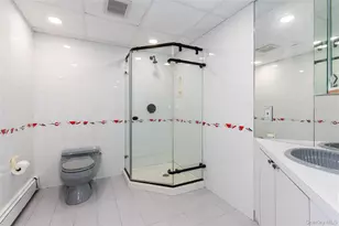 45 Carriage Ct, Muttontown, NY 11791 - Photo 43