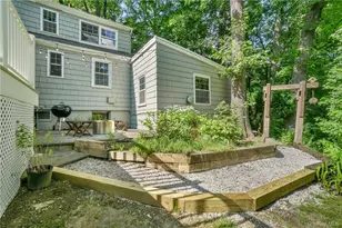 64 Pine Cliff Rd, Chappaqua, NY 10514 - Photo 27