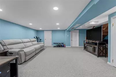 64-72 84th Place, Middle Village, NY 11379 - Photo 17