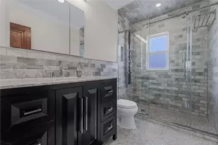 64-72 84th Pl, Middle Village, NY 11379 - Photo 15