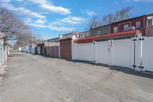 64-72 84th Pl, Middle Village, NY 11379 - Photo 25