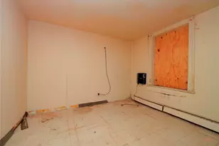 170 Chambers St, Newburgh, NY 12550 - Photo 45