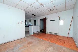 170 Chambers St, Newburgh, NY 12550 - Photo 5