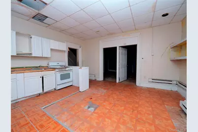 170 Chambers Street, Newburgh, NY 12550 - Photo 29