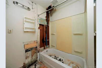 170 Chambers Street, Newburgh, NY 12550 - Photo 35