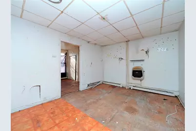 170 Chambers Street, Newburgh, NY 12550 - Photo 3