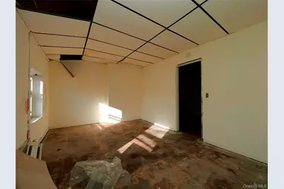 170 Chambers Street, Newburgh, NY 12550 - Photo 25