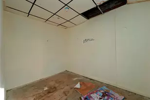 170 Chambers St, Newburgh, NY 12550 - Photo 27