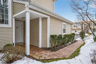 66 Sagamore Drive, Plainview, NY 11803 - Photo 3