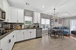 66 Sagamore Dr, Plainview, NY 11803 - Photo 9