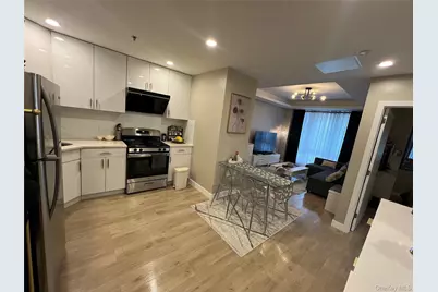 42-18 147th Street #2i, Flushing, NY 11355 - Photo 7