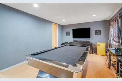 18 Enfield Lane, Kings Park, NY 11754 - Photo 17