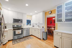 18 Enfield Ln, Kings Park, NY 11754 - Photo 9