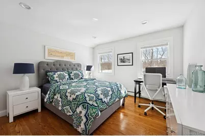 4 Stuart Court, Hampton Bays, NY 11946 - Photo 13