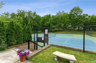 118 Stone Bridge Square, Chappaqua, NY 10514 - Photo 17