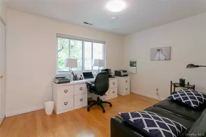 118 Stone Bridge Square #118, Chappaqua, NY 10514 - Photo 11