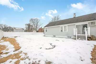 6 Dean Street, Farmingdale, NY 11735 - Photo 15