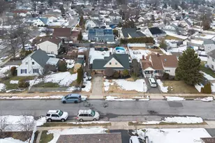 7 Constable Ln, Levittown, NY 11756 - Photo 27