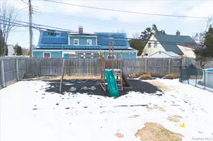 7 Constable Ln, Levittown, NY 11756 - Photo 23