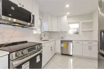 25105 51st Avenue, Little Neck, NY 11362 - Photo 9