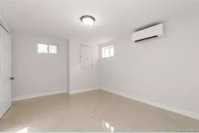 25105 51st Avenue, Little Neck, NY 11362 - Photo 17