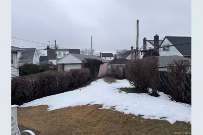 120-31 Francis Lewis Boulevard, Cambria Heights, NY 11411 - Photo 7