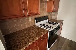 190 1st St, Mineola, NY 11501 - Photo 3