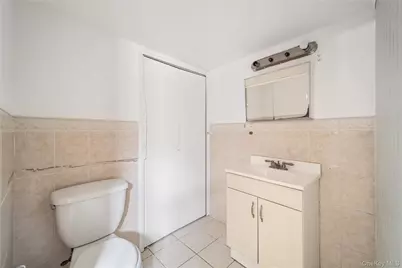 24 Elderberry Road, Syosset, NY 11791 - Photo 33