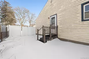 24 Elderberry Rd, Syosset, NY 11791 - Photo 41