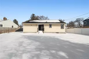 24 Elderberry Rd, Syosset, NY 11791 - Photo 39