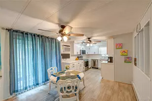 21 Lime Tree Dr, Manorville, NY 11949 - Photo 7