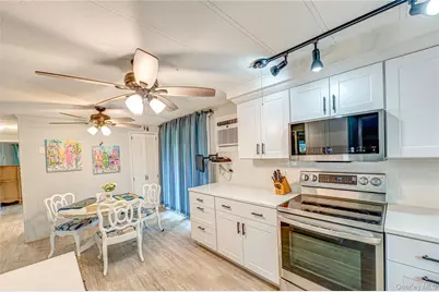 21 Limetree Drive, Manorville, NY 11949 - Photo 5