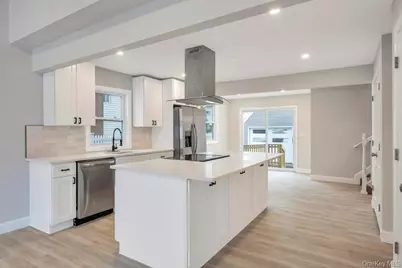 52 Halycon Road, Lindenhurst, NY 11757 - Photo 7