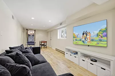 294 Murray Avenue, Larchmont, NY 10538 - Photo 17