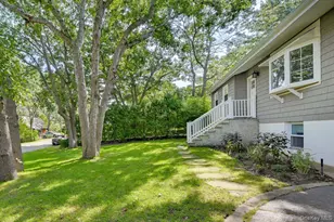 2 Fairview Rd, Hampton Bays, NY 11946 - Photo 17